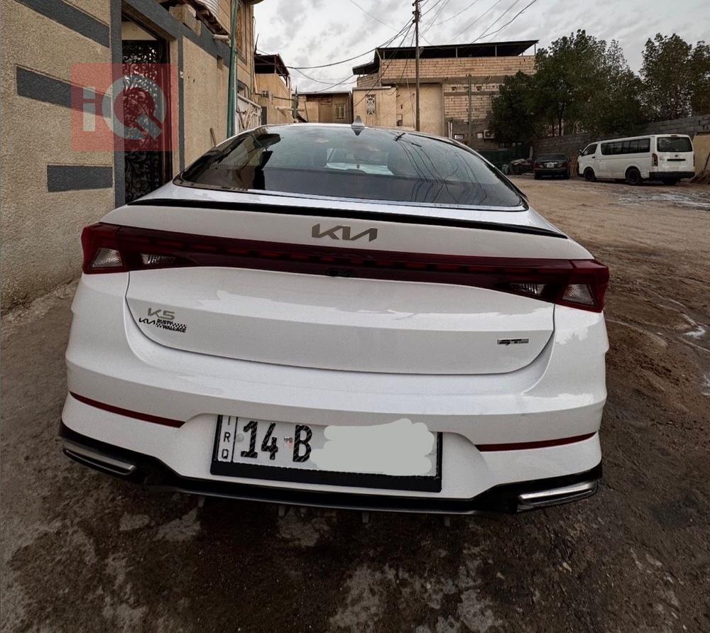 Kia K5